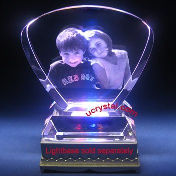 Fan-shape laser etched photo crystal